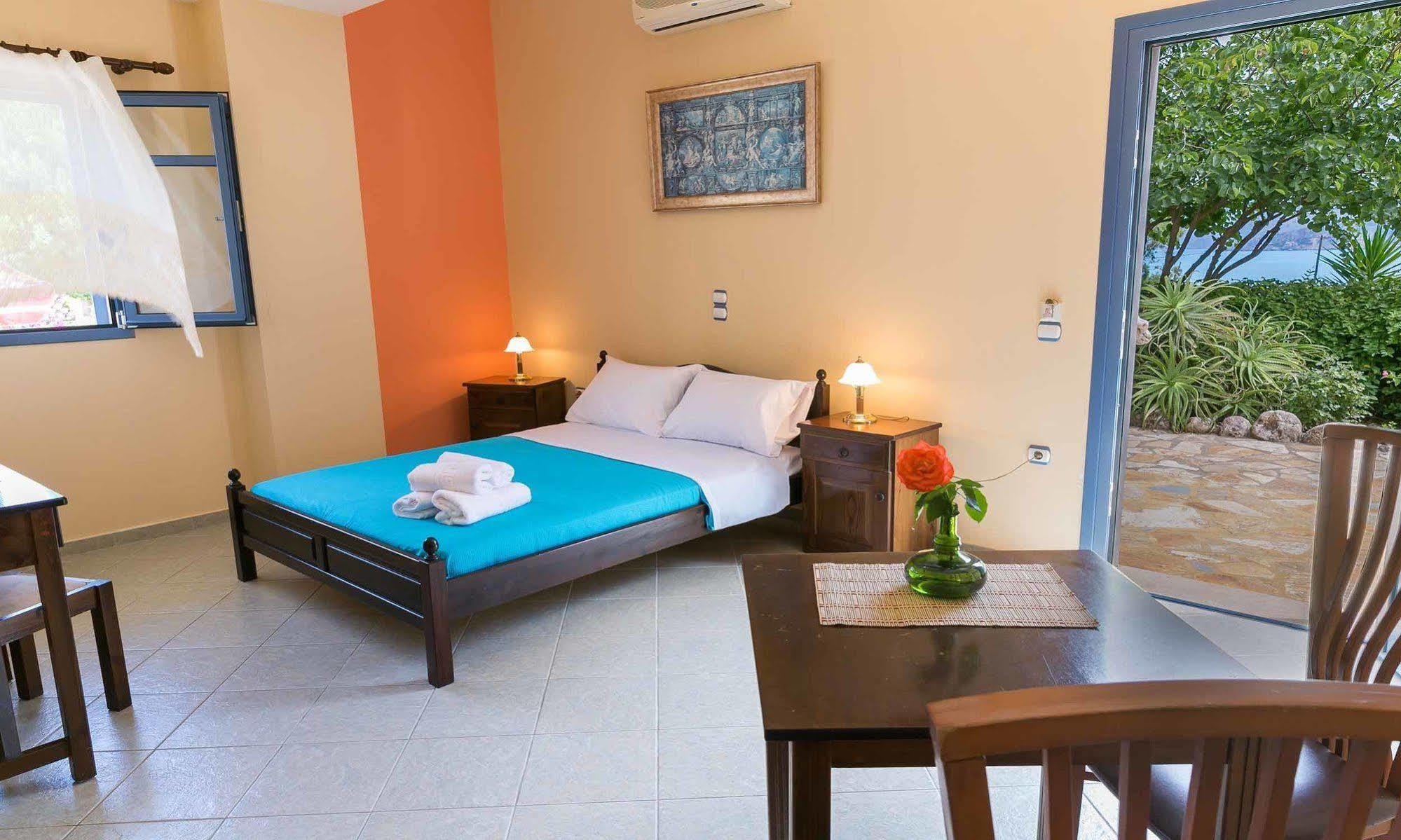 Odyssey Villas Argostolion Exterior foto